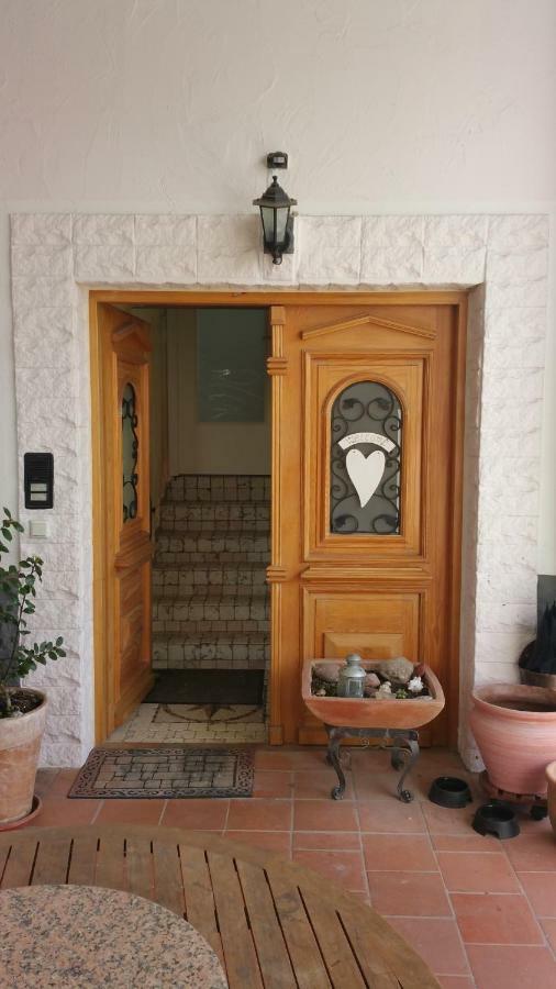 דירות קאסל Casa Mia מראה חיצוני תמונה
