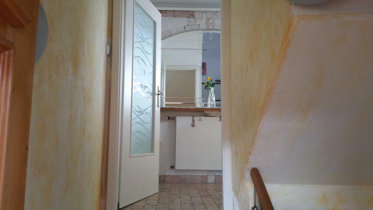 דירות קאסל Casa Mia מראה חיצוני תמונה